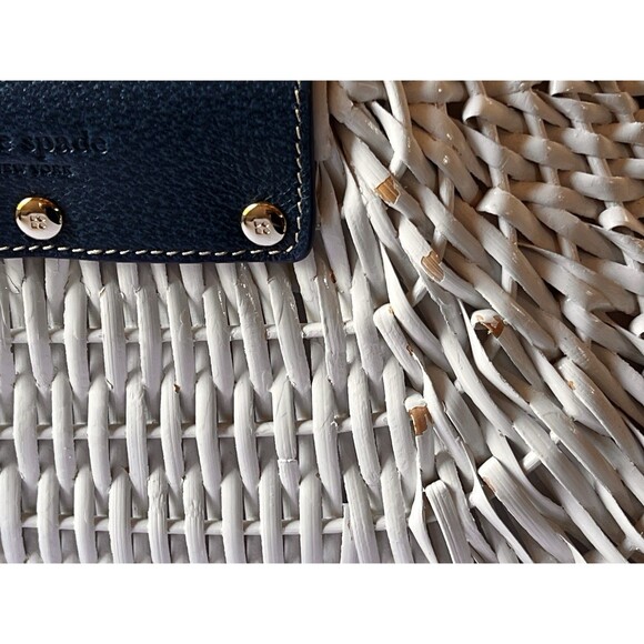 Kate Spade Ivory Navy SANTIAGO ALEK PLANTATION WICKER BAG Handbag - Picture 4 of 16